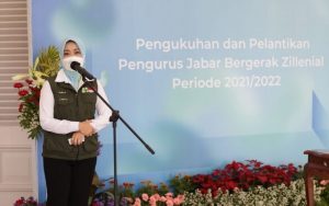 Kukuhkan Jabar Bergerak Zillenial, Ini Pesan Atalia Praratya