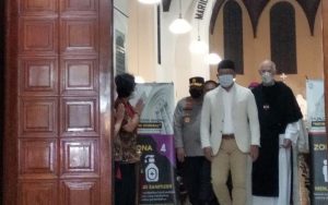 Ridwan Kamil Pastikan Perayaan Misa di Jabar Berlangsung Aman