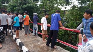 Diduga Tak Bisa Berenang, Santri di Cianjur Hanyut Terseret Air Sungai Ciranjang