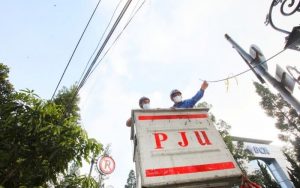 Kabel di Kota Bandung Mulai Dialihkan ke Bawah Tanah, Yana Mulyana Bilang Begini