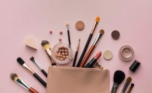 Agar Tampil Cantik, Tiga Trend Makeup 2022 Ini Penting Diketahui