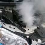 Ilustrasi mesin mobil overheat