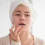 Menjaga kesehatan bibir