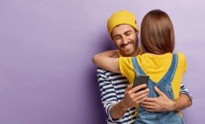 Saat Ketahuan Selingkuh, Lakukan Tips Ini Untuk Memperbaiki Hubungan