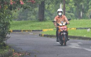 Ridwan Kamil Jajal Kendaraan Listrik Bekas Motor Bebek, Ini Keunggulannya