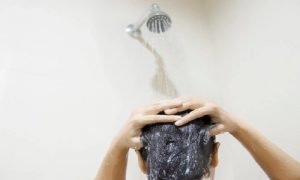 Tiga Dampak Malas Mandi Bagi Kesehatan Tubuh, Salah Satunya Sebabkan Bau Badan
