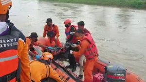 Korban Tenggelam Terseret Arus Sungai Tarum Timur Subang Ditemukan Tewas