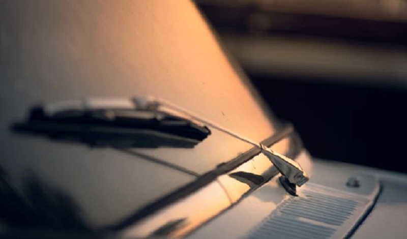 wiper mobil rusak