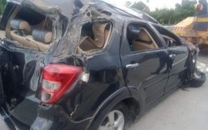 Pecah Ban, Mobil Minibus Alami Kecelakaan di Tol Serdang Bedagai