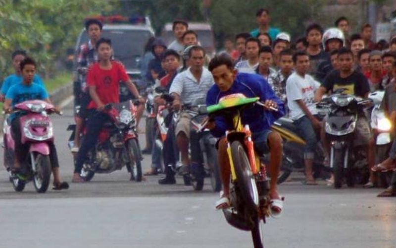 Polisi Bubarkan Balap Liar di Garut, Tujuh Motor Disita