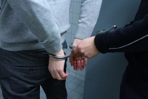 Polisi Sukabumi Tangkap Dua YouTuber yang Promosikan Judi Online, Modusnya Begini