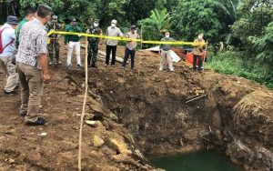 Langgar Perizinan, DLH Jabar dan Satgas Citarum Harum Segel PT Sinerga Nusantara