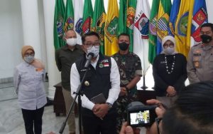 Meski Omicron Merebak, Ridwan Kamil Pastikan PTM 100 di Jabar Tetap Berlangsung
