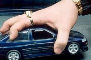 Tegas! OJK Larang Debt Collector Rampas Kendaraan Penunggak Angsuran di Jalanan