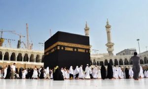Pemerintah Hentikan sementara Penerbangan Jemaah Umroh, Ini Alasannya