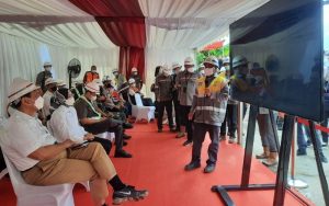 Cek Proyek KCIC di Purwakarta, Luhut Binsar Pandjaitan Targetkan Bulan April Selesai