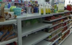 Akibat Panic Buying, Stok Minyak Goreng di Minimarket Purwakarta Ludes