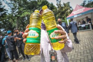 Pemkot Bandung Gelar Opas Minyak Goreng Murah