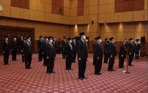 Mendag Yaqut Lantik 2 Rektor PTKIN dan 12 Pejabat Eselon II, Ini Daftarnya