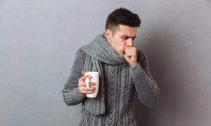 Sakit Tenggorakan Kalian Tak Kunjung Sembuh? Awas, Bisa Jadi Ini Penyebabnya