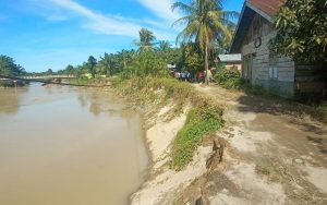 Puluhan Rumah Warga di Pinggiran Sungai Cikapundung Harus segera di kosongkan
