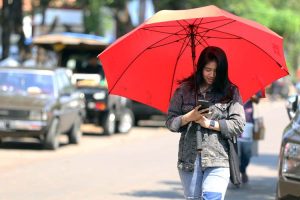 Udara Bandung Terasa Panas Ngelekeb? BMKG Beri Penjelasan