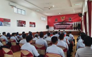 Lindungi dari Paparan Covid-19, Petugas Lapas Purwakarta Diberikan Multivitamin