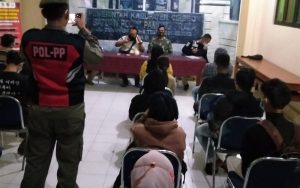 Malam Valentine, Satpol PP Kabupaten Cirebon Amankan Puluhan Pasangan Mesum di Hotel Kelas Melati