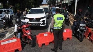 Kurangi Mobilitas Warga, Begini Skema Polisi Lakukan Penyekatan 9 Titik di Karawang