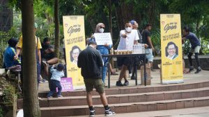Youth Bee Generation Serap Aspirasi Anak Muda Lewat Bagi-Bagi Kopi