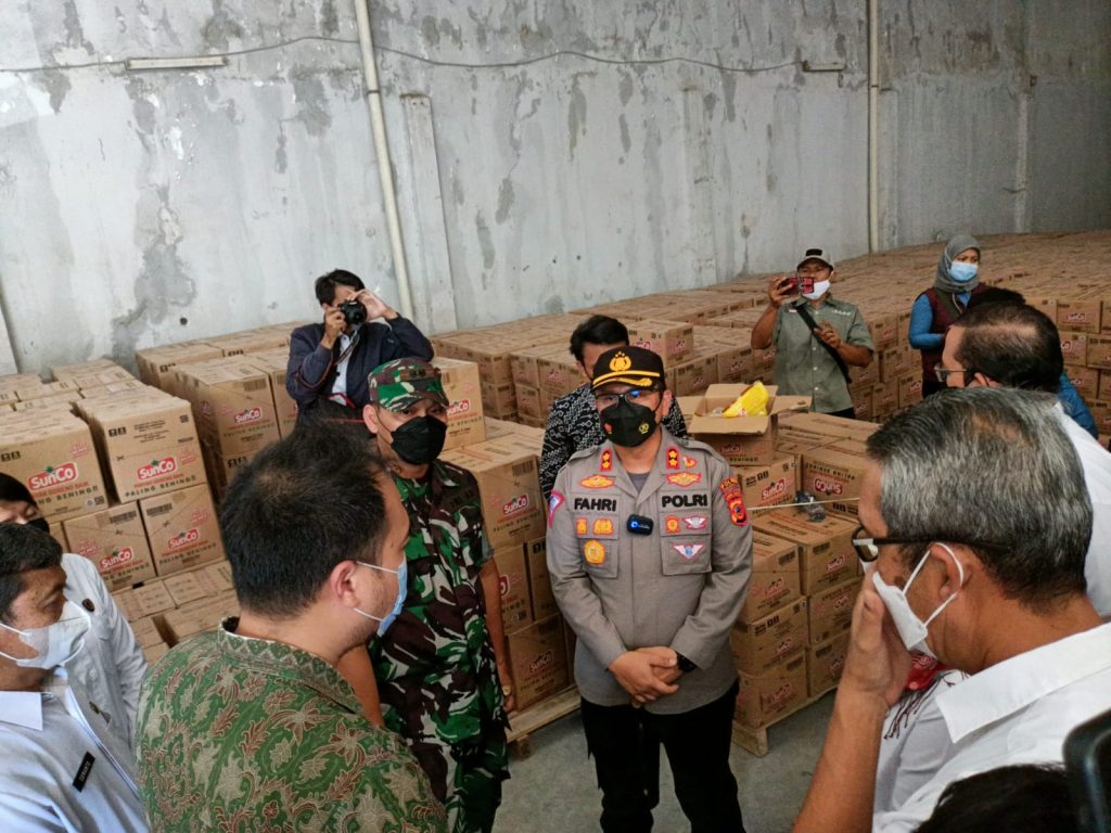 Persediaan Minyak Goreng Aman, Kapolres Cirebon Kota Imbau Warga Tak Khawatir