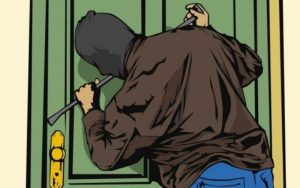 Apes Tengah Beraksi Maling HP ini Babak Belur Dihakimi Massa
