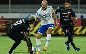 Jumpa Persik Kediri Persib Kehilangan Banyak Pemain