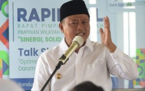 Uu Ruzhanul Ulum Imbau Masyarakat Tak Beli Sapi yang Terjangkit PMK untuk Kurban