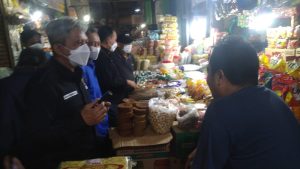 BPKN RI Dengar Keluhan Para Pedagang di Pasar Rebo Purwakarta