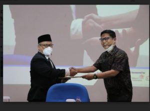 Prof. Adiwijaya Terpilih Sebagai Ketua APTIKOM Jawa Barat