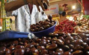 Harga Jengkol di Pasar Panorama Lembang Sentuh Rp 50 Ribu Per Kilogram