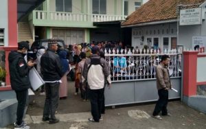 Banyak Bansos di Cianjur Dipotong, YLPKN Jabar: Penyakit Pungli Sudah Menular ke RT/RW