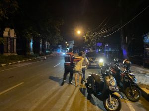 Bubarkan Tawuran Gerombolan Motor, Polisi Purwakarta Amankan Dua Remaja