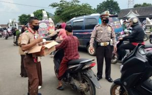 Polisi di Purwakarta Terus Berbagai Kebahagiaan di Bulan Ramadhan