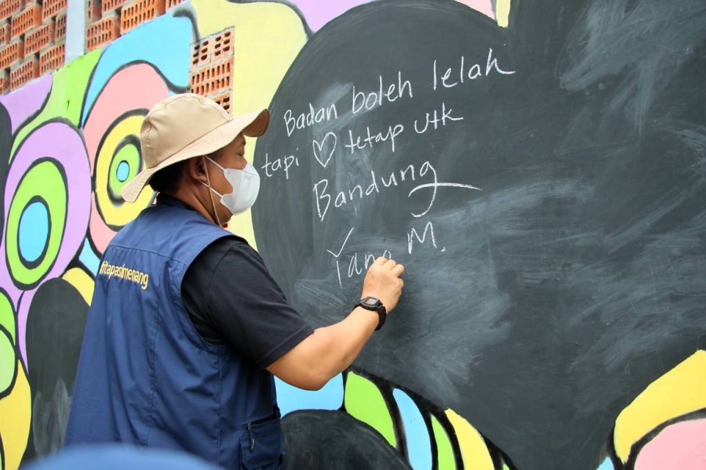 Kini, Warga Kota Bandung Bisa Curhat Apapun Disini!