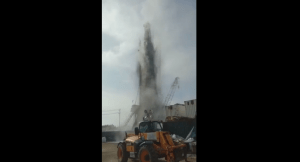 Breaking News: Semburan Lumpur Panas Keluar Dari Sumur PLTP Sorik Marapi Geothermal Power
