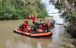 Usai Mengambil Bantuan, Seorang Lansia dan Balita di Nias Hanyut Terseret Arus Sungai