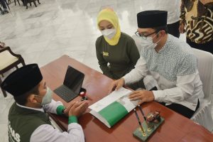 Ridwan Kamil Targetkan Pencapaian Zakat Sebesar Rp 1,6 triliun