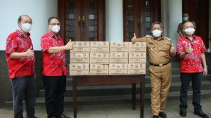 Dapat Bantuan 1000 Paket Sembako, Yana Mulyana Saling Berbagi Kebaikan Untuk Masyarakat