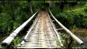 Tak Terawat, Jembatan Cigerenem-Cijengkol Cikadu Cianjur Rawan Ambruk