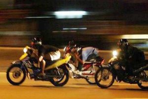 Bubarkan Aksi Balapan Liar di Bandung, Polisi Amankan Puluhan Motor