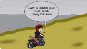 Prihatin Puluhan Tahun Jalan Desanya Rusak, Warga Tasikmalaya Patungan Beli Semen