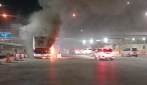 Bus Ludes Terbakar Tak Jauh dari Gerbang Tol Kalihurip Utama, Penyebabnya?