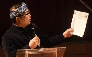 Dihadapan Budayawan Sunda, Ridwan Kamil Sepakat Lestarikan Karya Pujangga